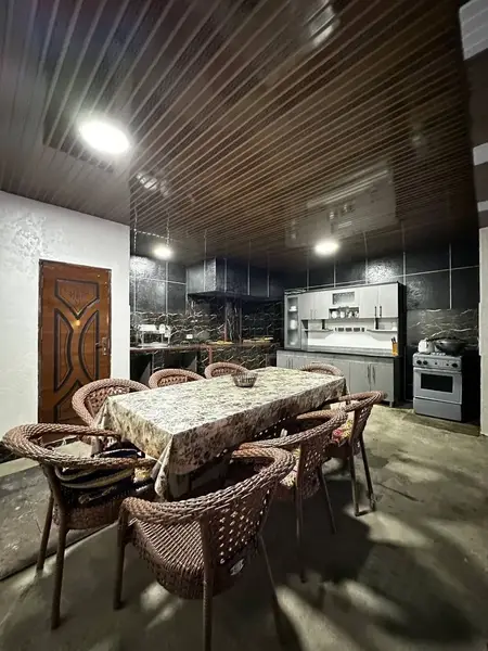 Dacha 707