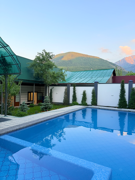 Dacha Alisher