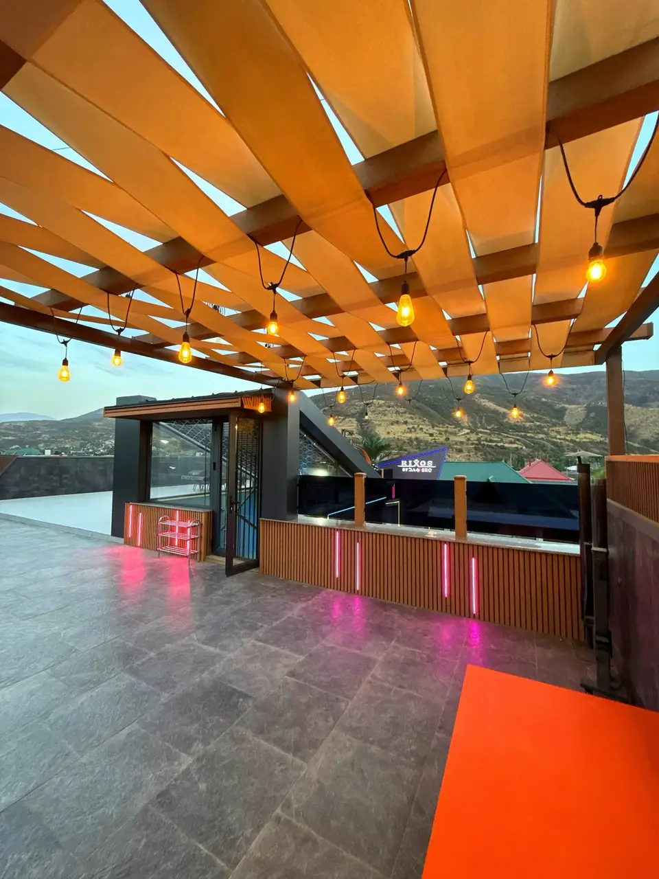 Rixos By Dambro