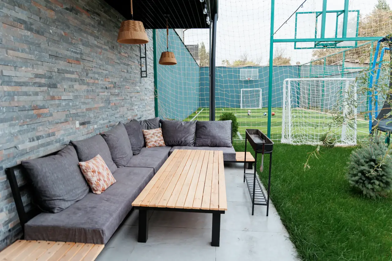 Corner Garden