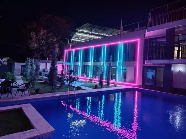 Humson Resort 1