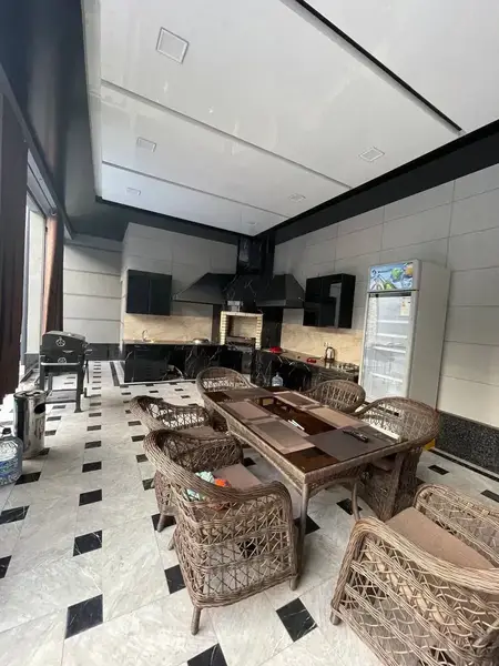 California 242 Plaza