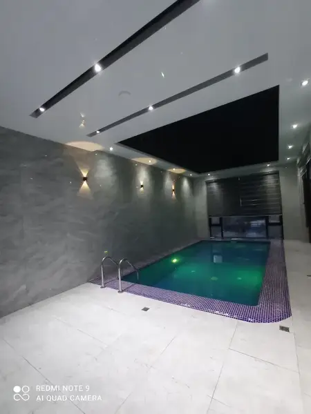 California 242 Plaza