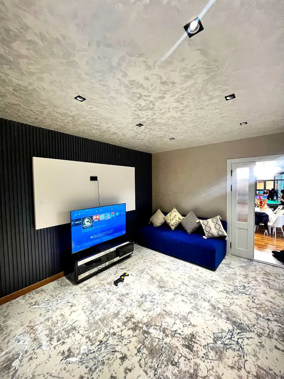 Pele House