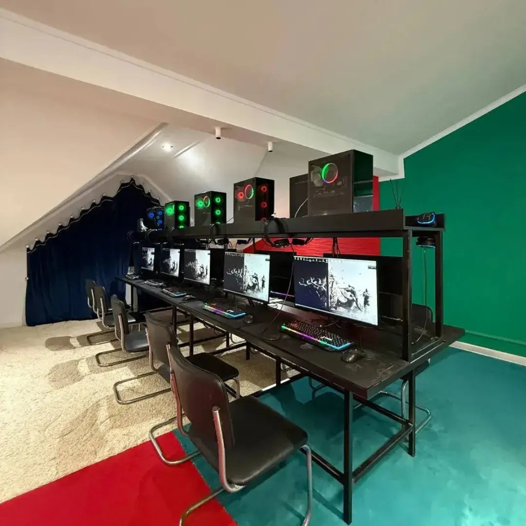 Sohilda onanizm qilayotgan yigitning videosi