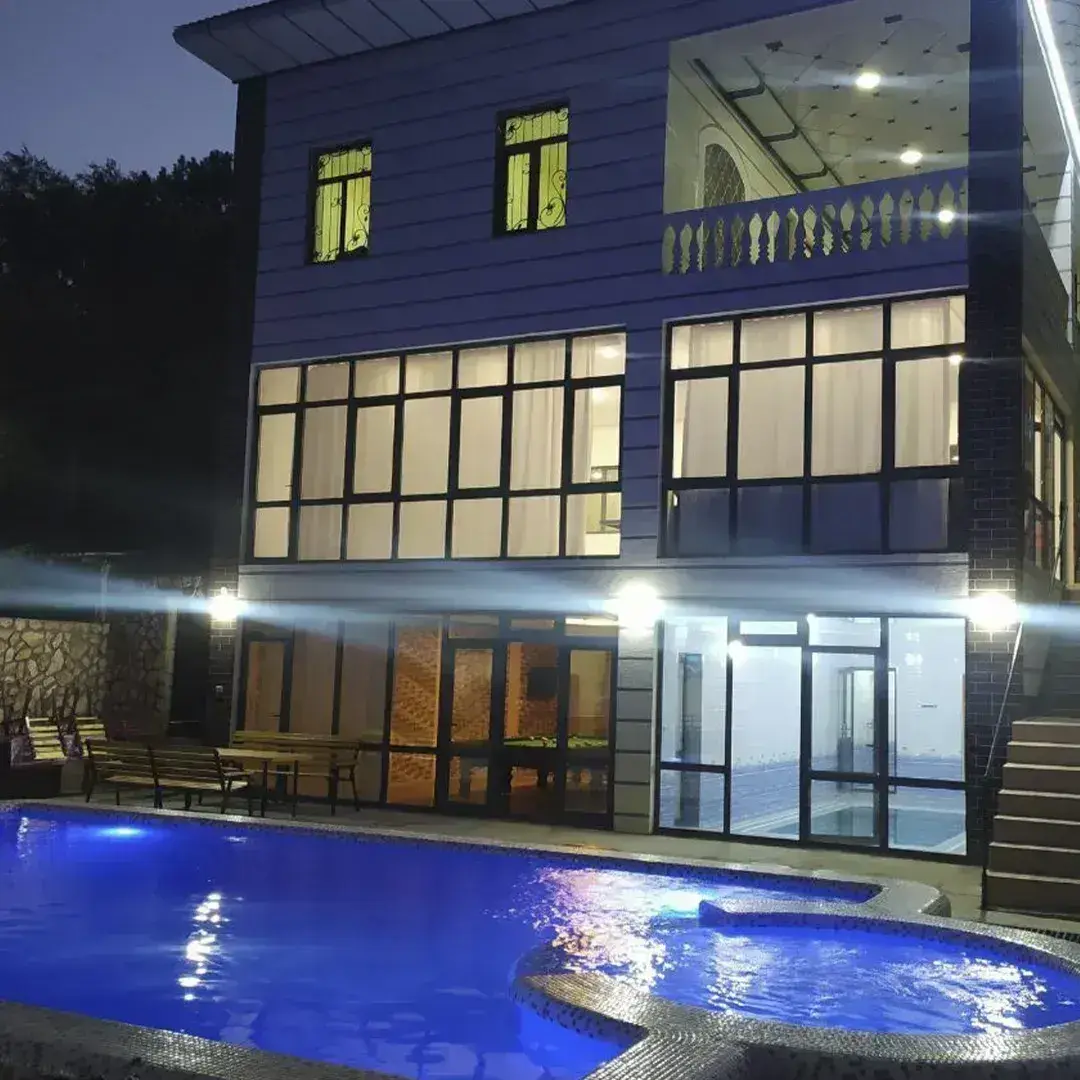 Ikki erkak va bir ayol porno video