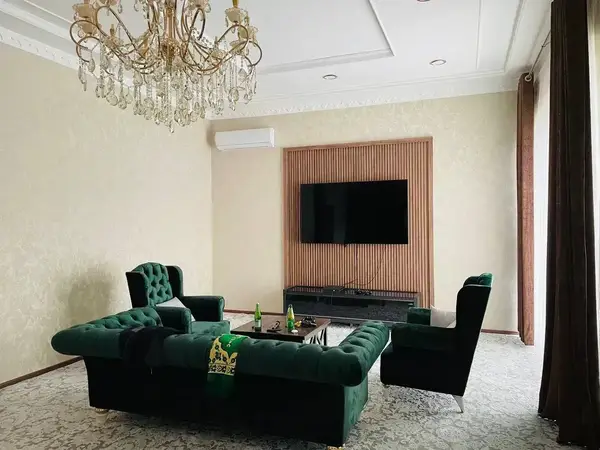 Dacha Nodir