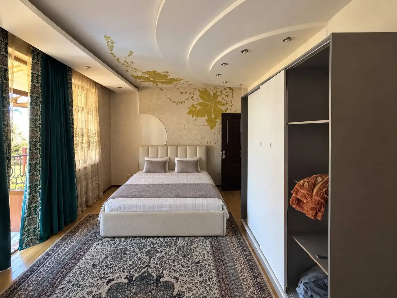 Glamour Dacha