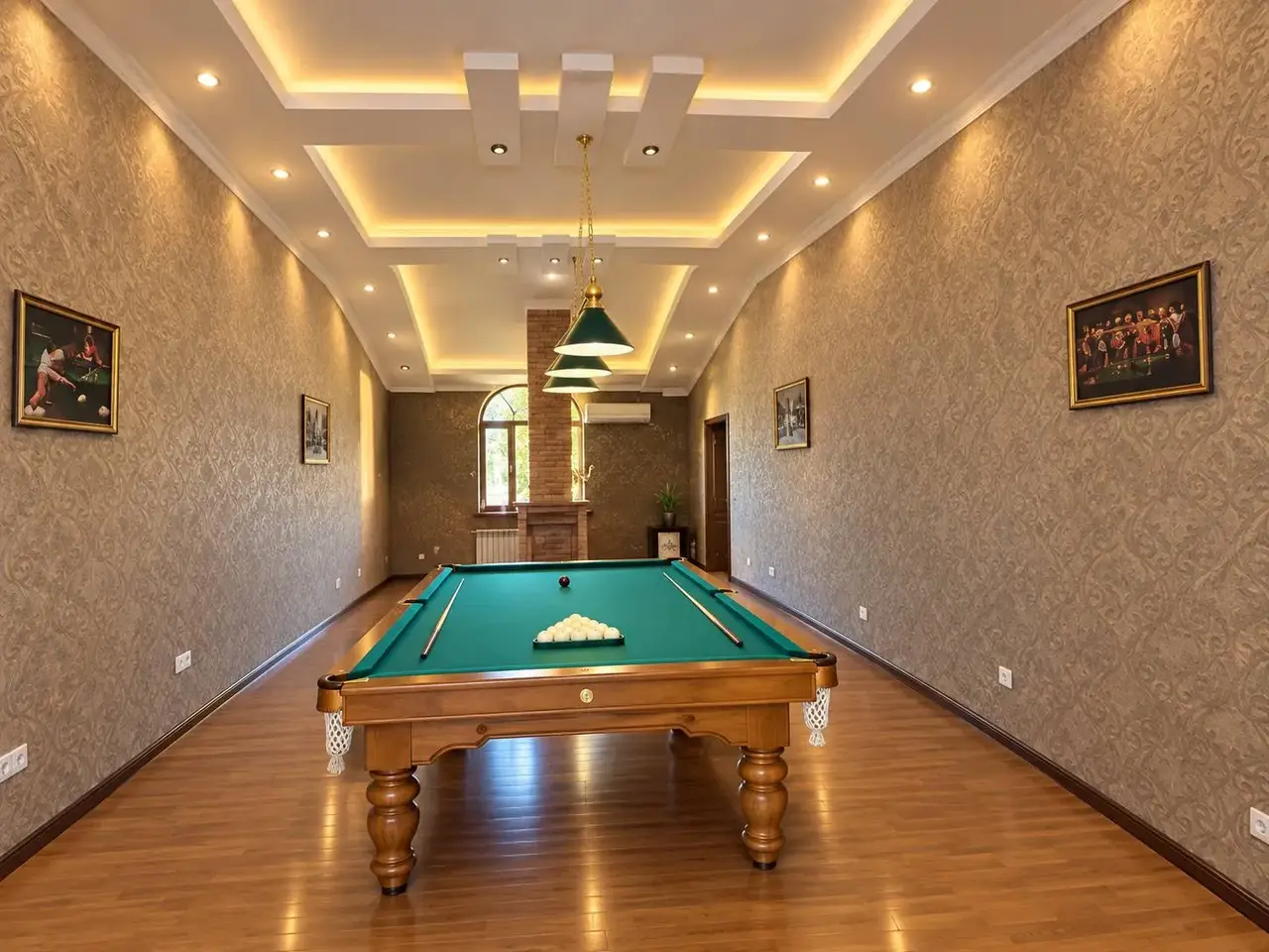 Glamour Dacha