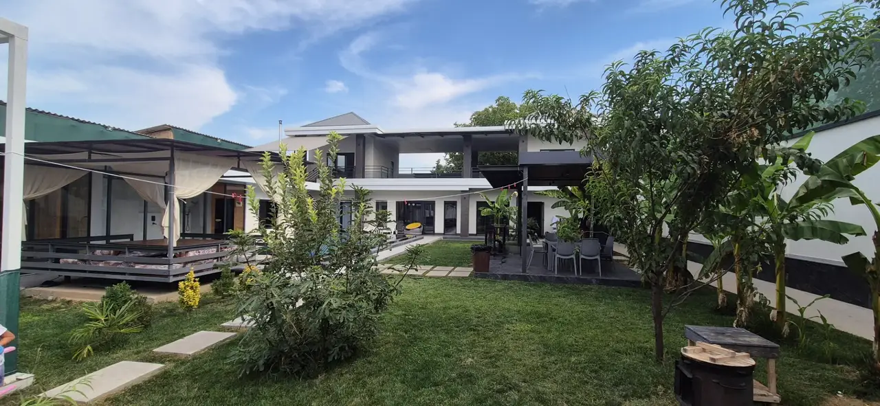Fenix Garden