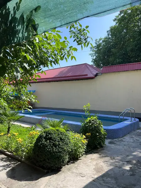Oybek Dacha