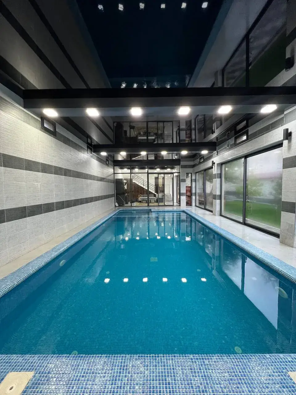 Ishtirokchilar uy 2 jins