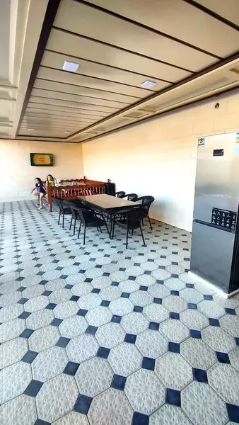 Botir House