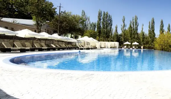 Avenue Park Hotel