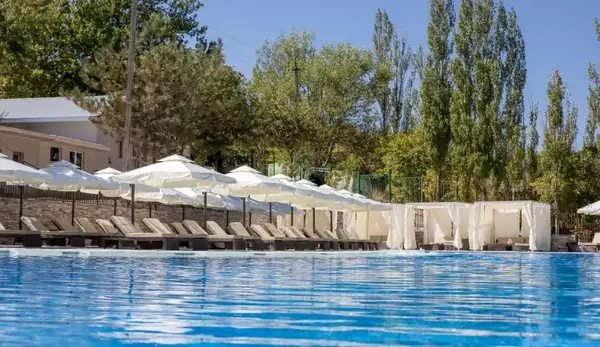 Avenue Park Hotel