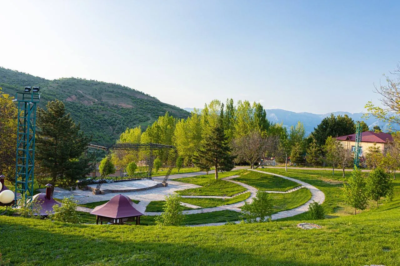 Layner Mountain Resort Complex