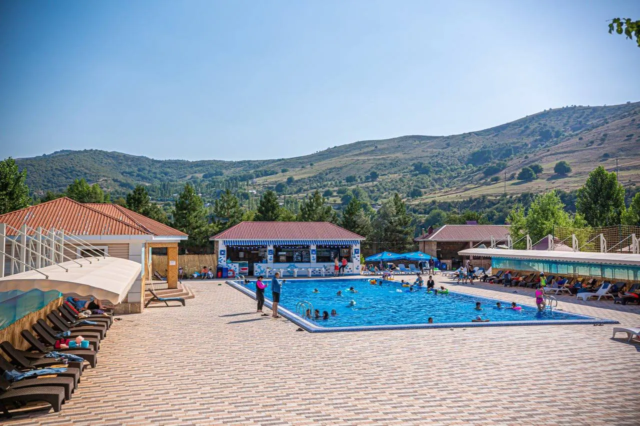 Layner Mountain Resort Complex