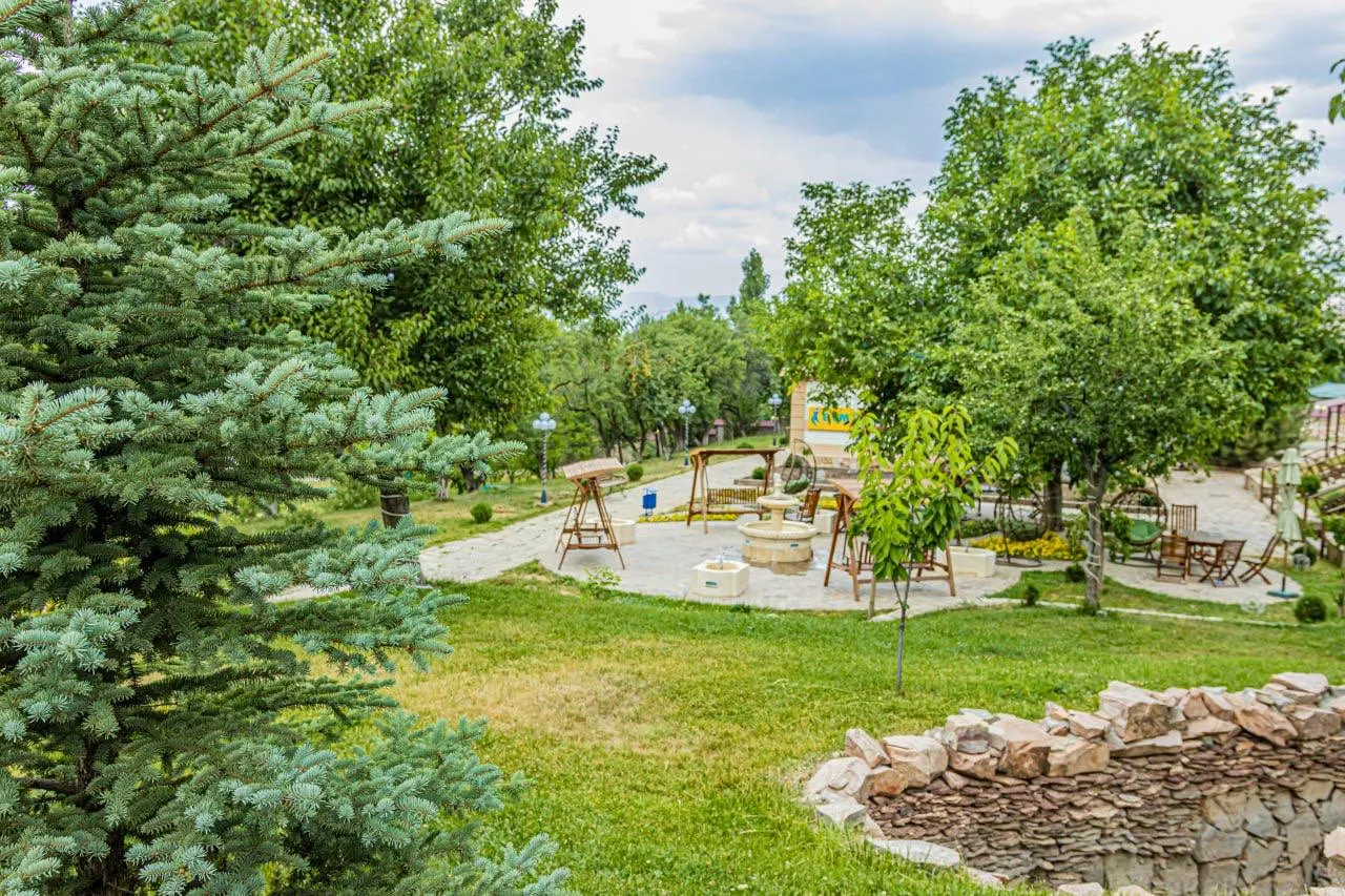 Layner Mountain Resort Complex