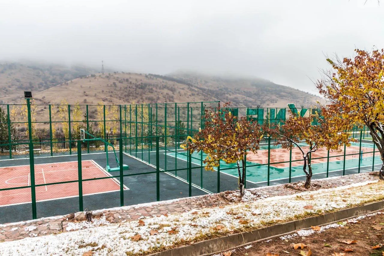 Layner Mountain Resort Complex