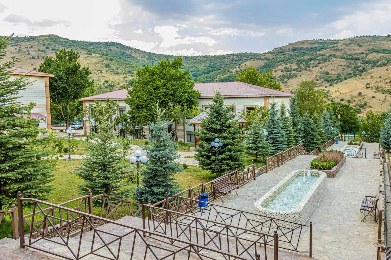 Layner Mountain Resort Complex