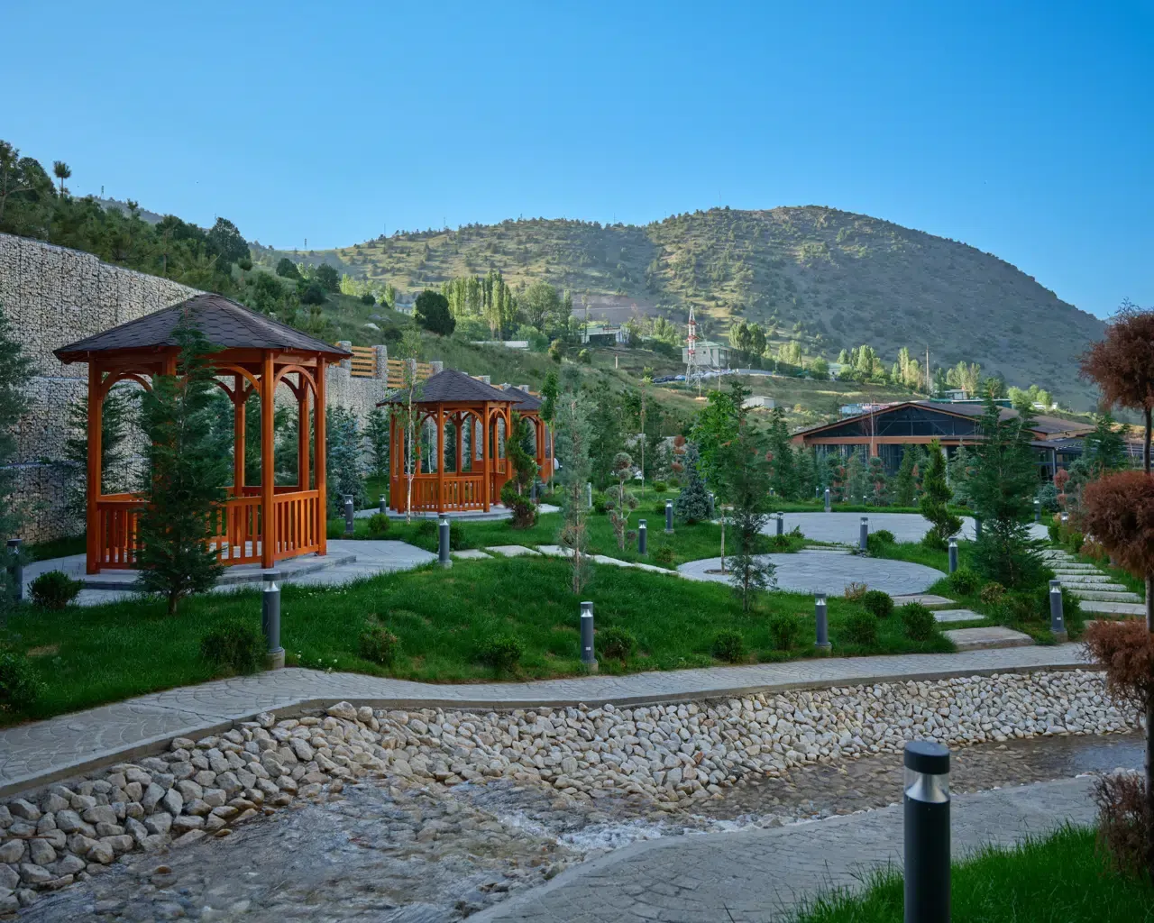 Zamindor Resort Hotel